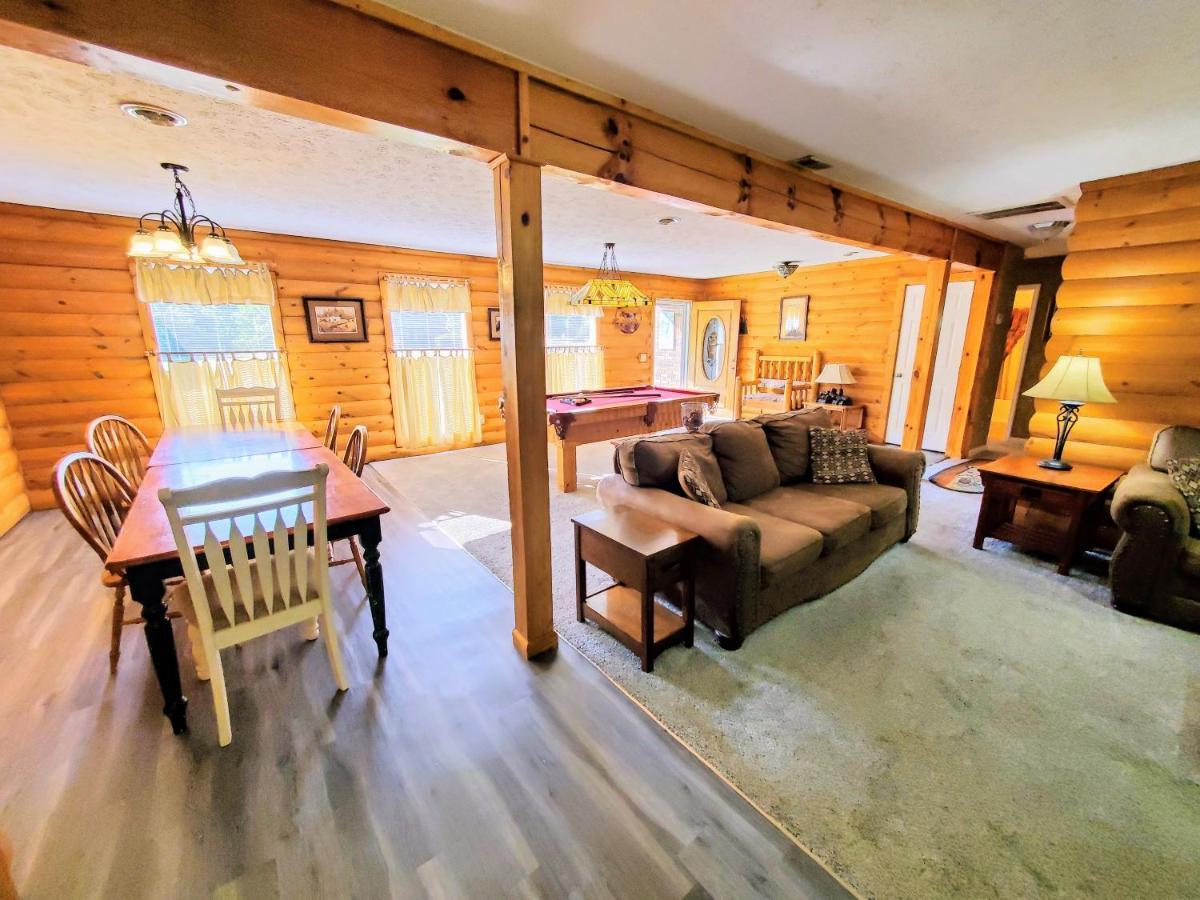 Hoot N Holler Villa Пиджен Фордж Екстериор снимка